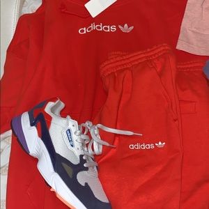 Adidas COEEZE Sweats